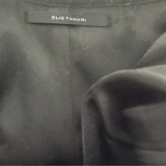 Elie Tahari Pinstripe Retro Fit and Flare Wool Dress Size 8 EUC - Picture 2 of 9